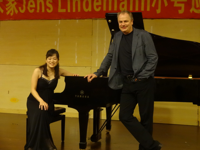 BG大游小号表演艺术家Jens Lindemann（彦斯·林德曼）荣获加拿大勋章