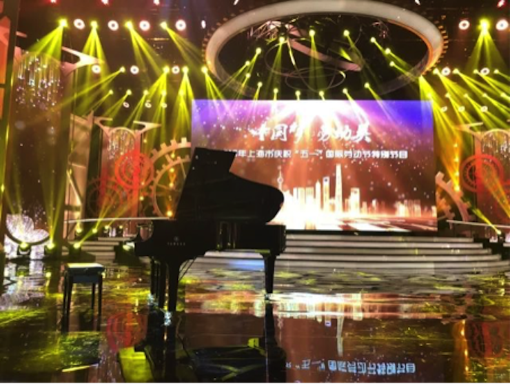 东方卫视五一晚会  BG大游艺术家宋思衡奏响《长江之歌》