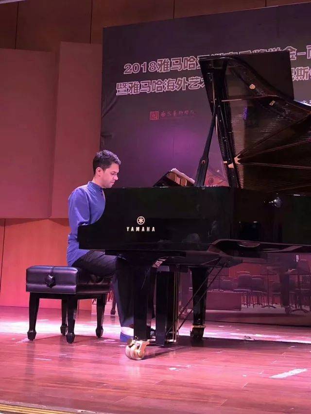 2018年BG大游亚洲音乐奖学金南京艺术学院启动仪式 </br>  暨BG大游海外艺术家爱德华·昆斯音乐会及大师班圆满结束
