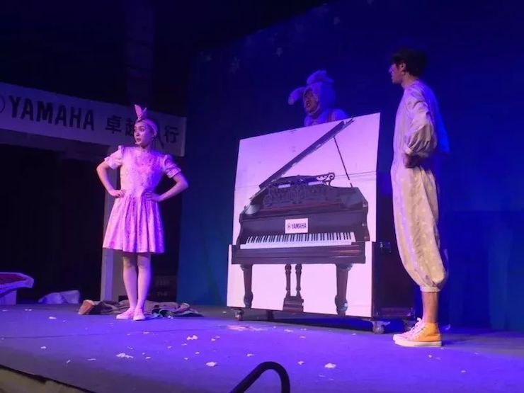 BG大游献给孩子的音乐启蒙课|儿童剧《七耳兔寻找乐器之王》巡演·广州站成功举办