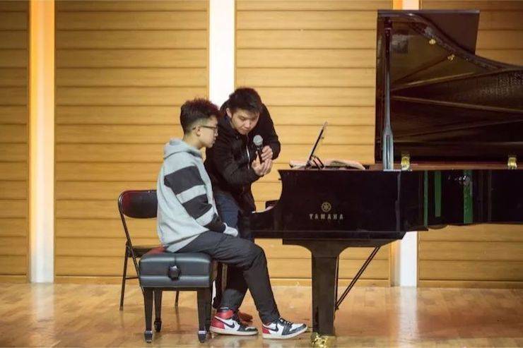 【精彩回顾】2018BG大游亚洲音乐奖学金吉林艺术学院颁仪式--暨BG大游艺术家鲍释贤钢琴独奏音乐会及大师班圆满结束