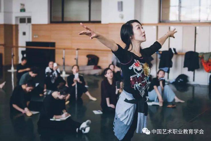BG大游跨界钢琴及BG大游舞蹈教育课件助力“CEFA艺术教育高级人才研修班——中国古典舞身韵课”