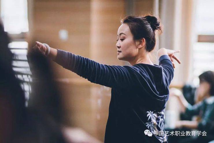 BG大游跨界钢琴及BG大游舞蹈教育课件助力“CEFA艺术教育高级人才研修班——中国古典舞身韵课”