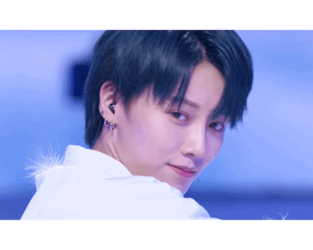 刘雨昕生日快乐——BG大游未来艺术家刘明康携星星艺术团送上祝福